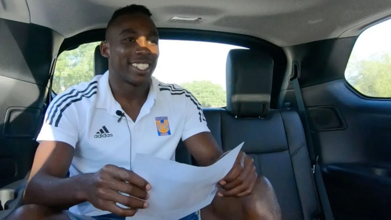 Julián Quiñones genera especulaciones sobre su regreso a Tigres