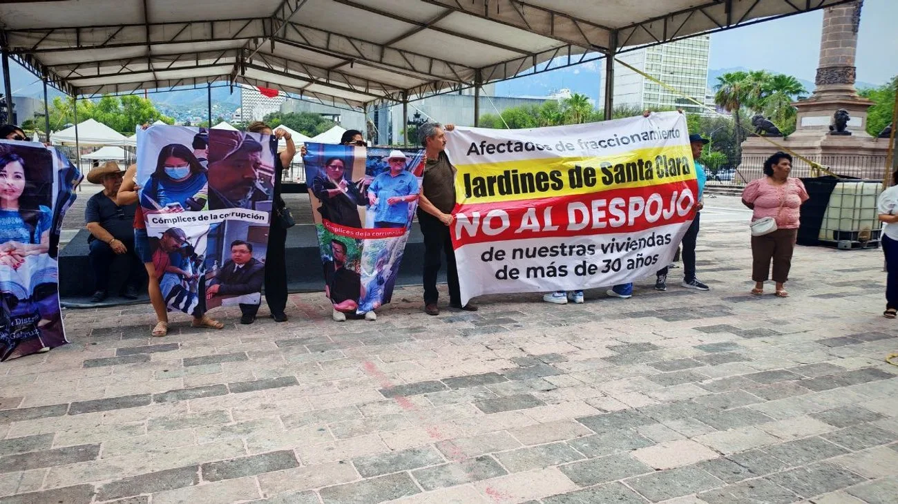 Vecinos de Guadalupe protestan por riesgo de desalojo en Jardines de Santa Clara