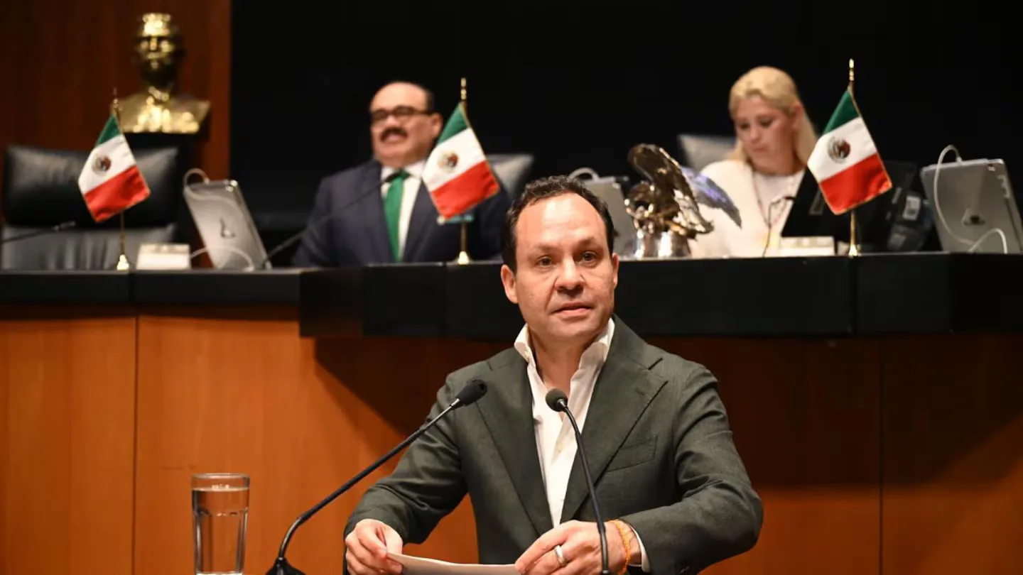 Clemente Castañeda propone reforma para regular ascenso y descenso en el deporte