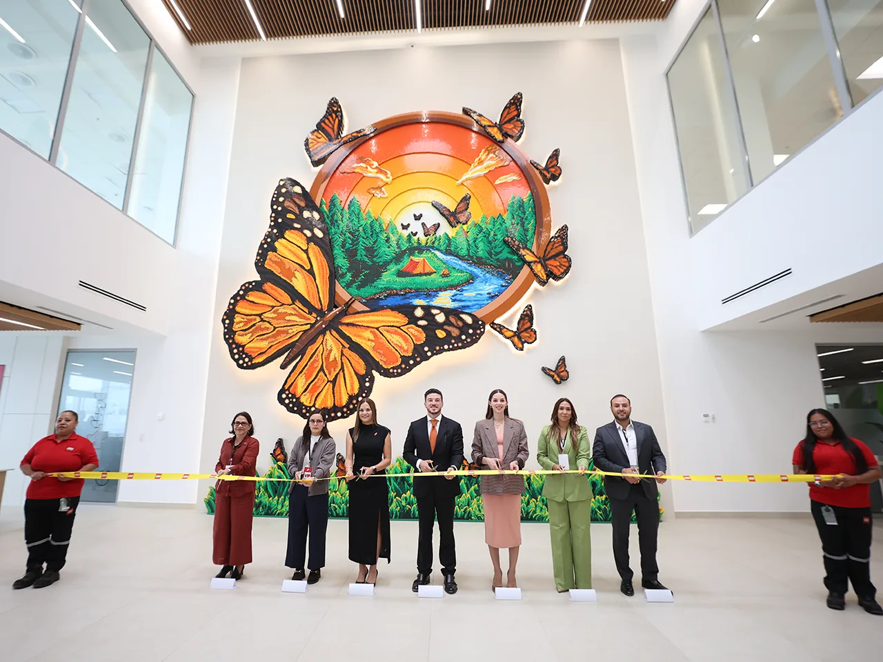 Inauguran nueva planta de empaque de LEGO en Nuevo León con inversión de 400 millones de dólares