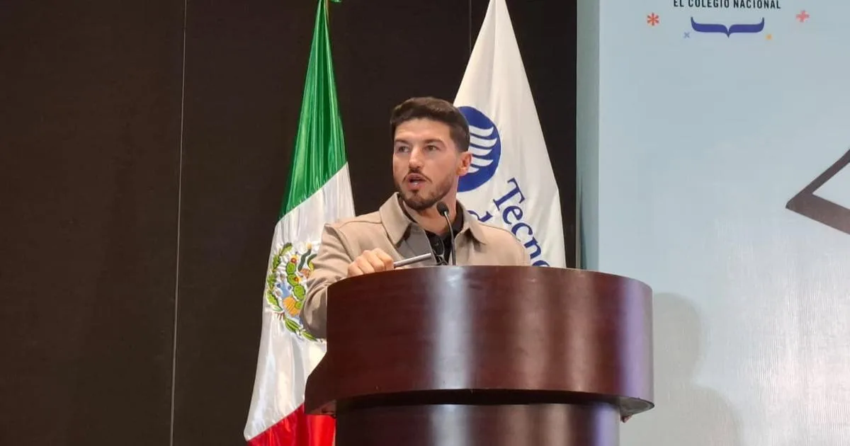 Samuel García presenta su libro 'Un Nuevo León' y ofrece consejos a su sucesor